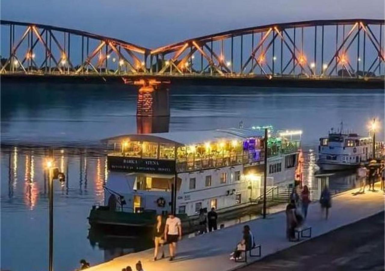 Barka Atena Stary Toruń Extérieur photo