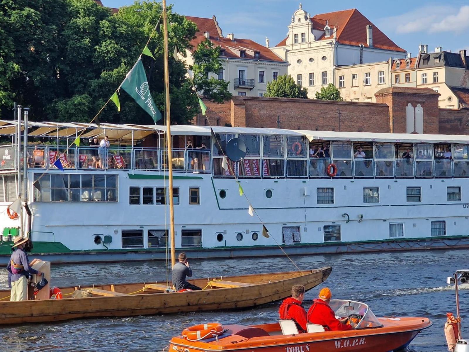 Barka Atena Stary Toruń Extérieur photo